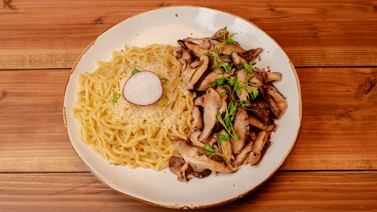 Garlic Noodle - Mushroom menu item